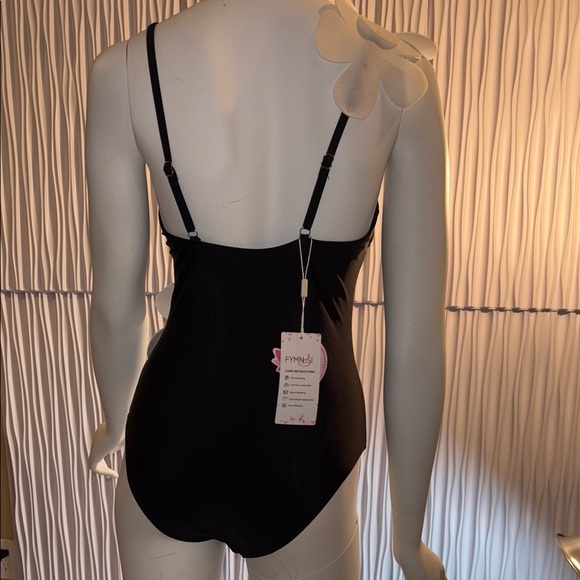 FymnSi Womens Black 3D Floral Swimsuit Set S NWT - Picture 10 of 16